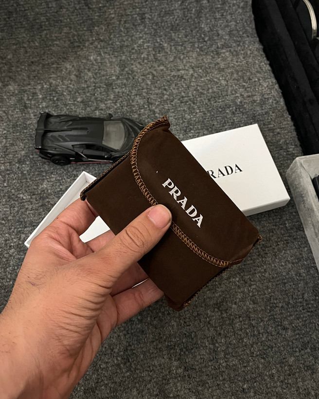 کیف پول چرم Prada